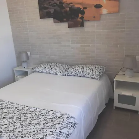 Puerto Del Carmen Near Fast Wifi Pool Apartment