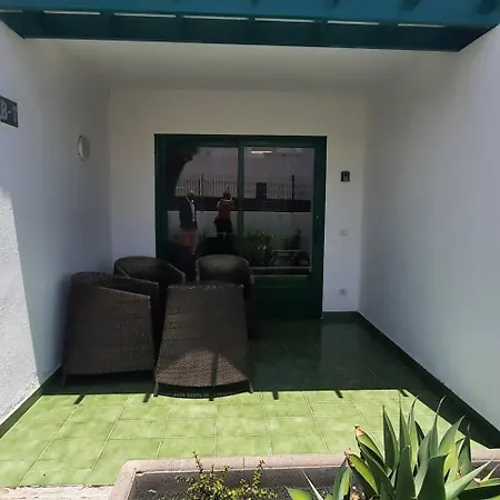 Apartment Puerto Del Carmen, Near Beach, Fast Wifi, Pool